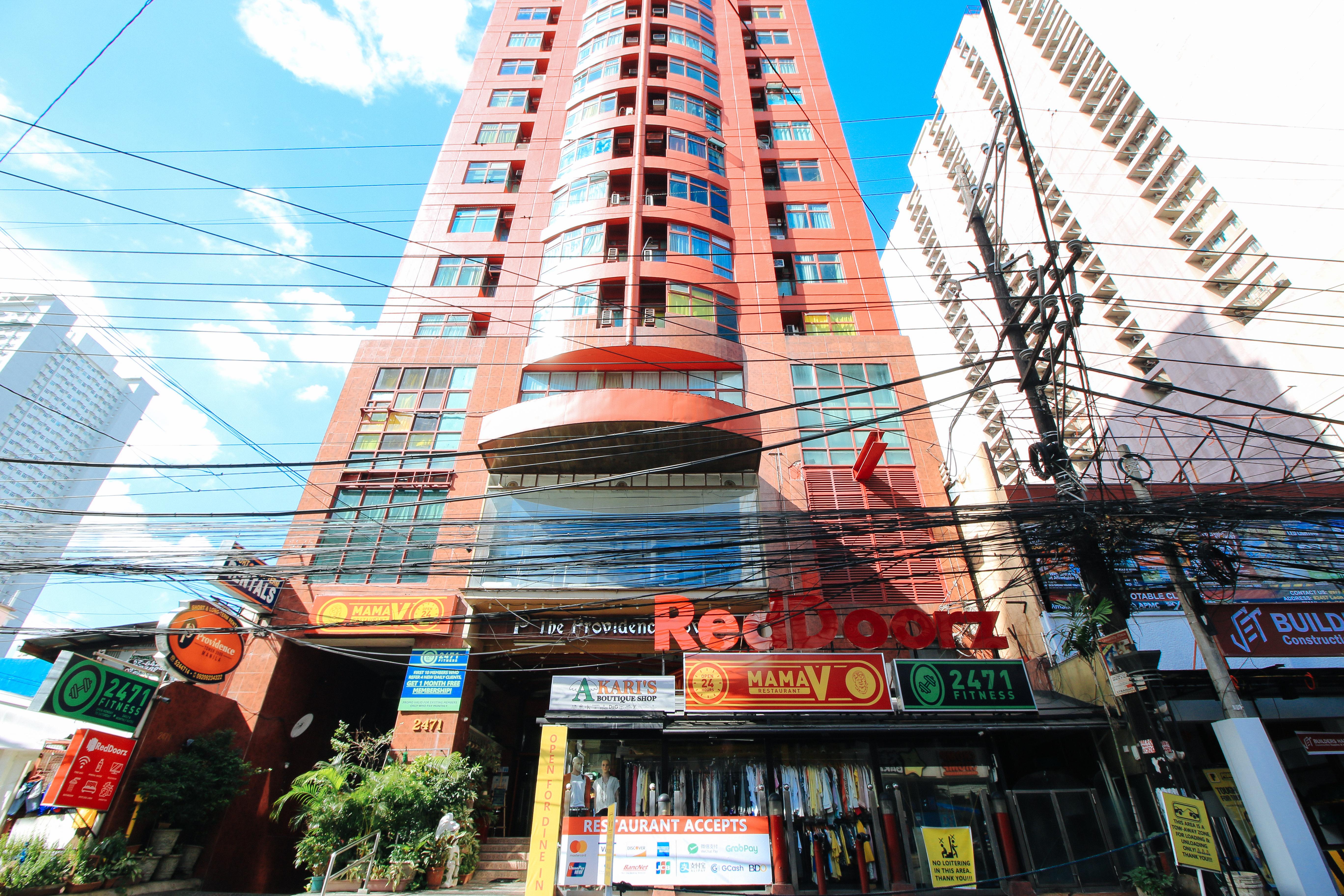 Hotel Reddoorz At The Providence Tower